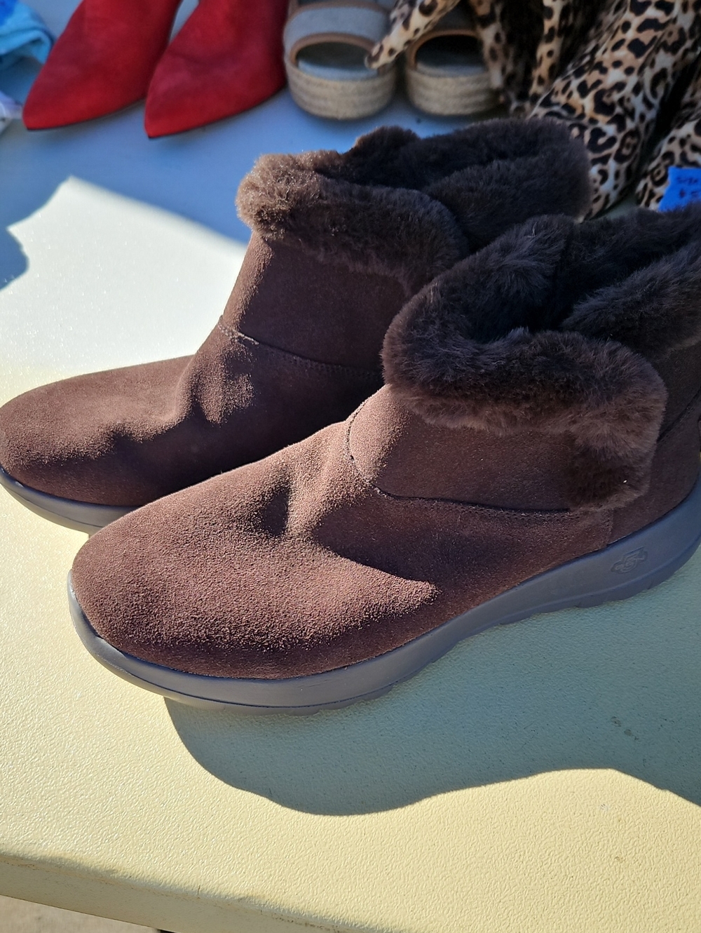 Skechers Women's Dark Brown Fur-Lined Slip-On Winter Boots
